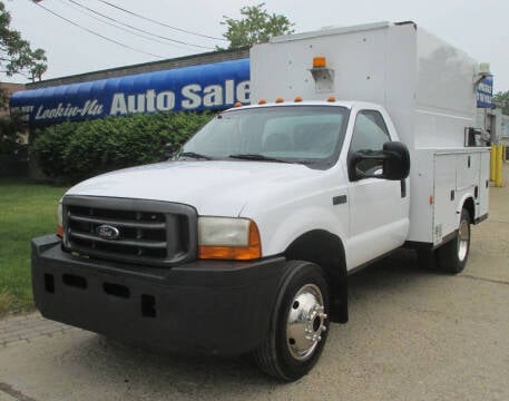 2001 Ford F-450 Super Duty for sale at Lookin-Nu Auto Sales in Waterford MI