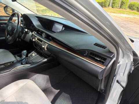 2017 Lexus ES 350