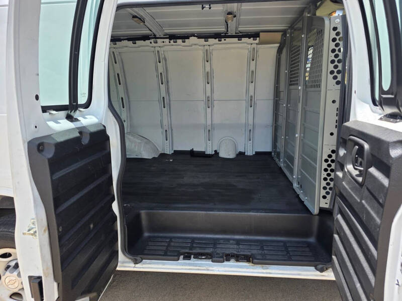 2019 Chevrolet Express 2500