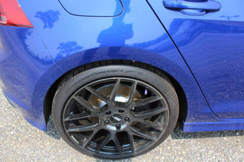 2016 Volkswagen Golf R 4Motion