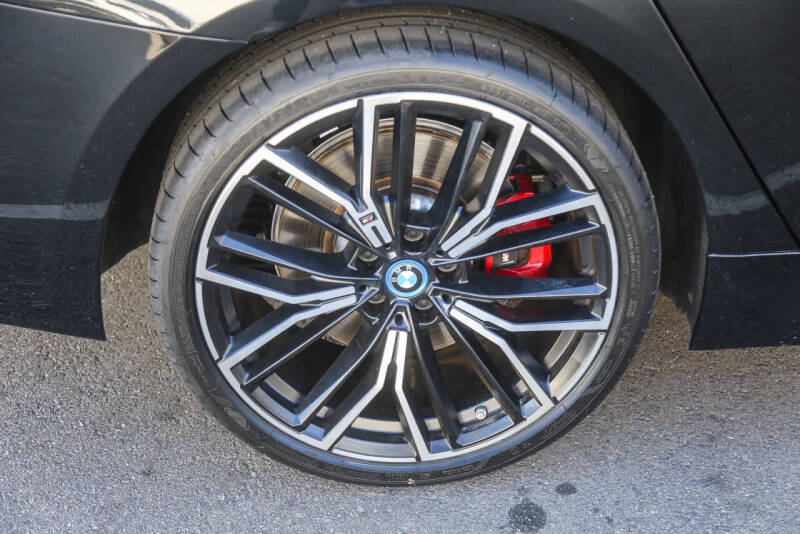 2023 BMW 5 Series 530e