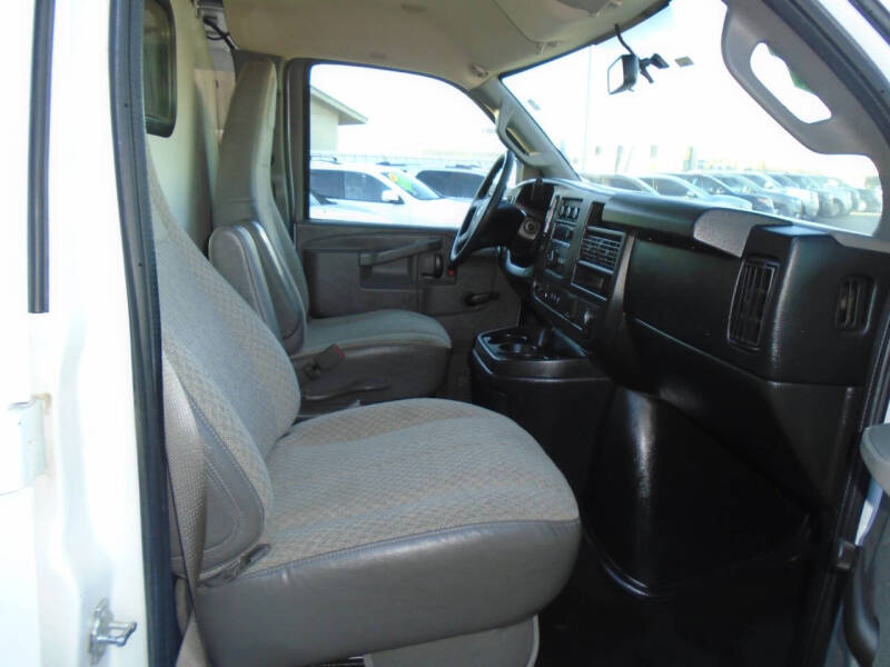 2018 Chevrolet Express 2500