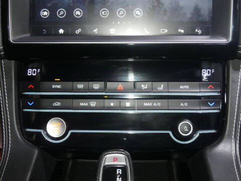 2019 Jaguar F-PACE SVR