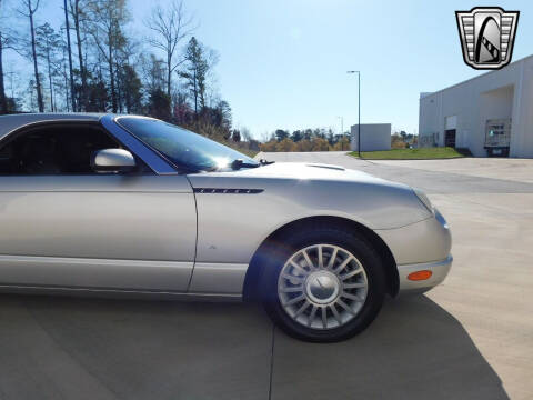 2004 Ford Thunderbird Deluxe