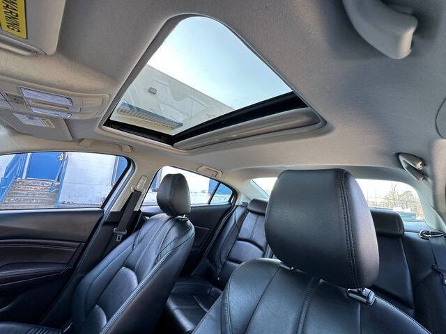 2017 Mazda MAZDA3 Touring