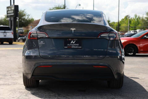 2023 Tesla Model Y Long Range