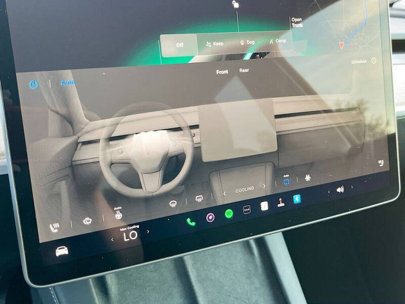2025 Tesla Model Y Long Range