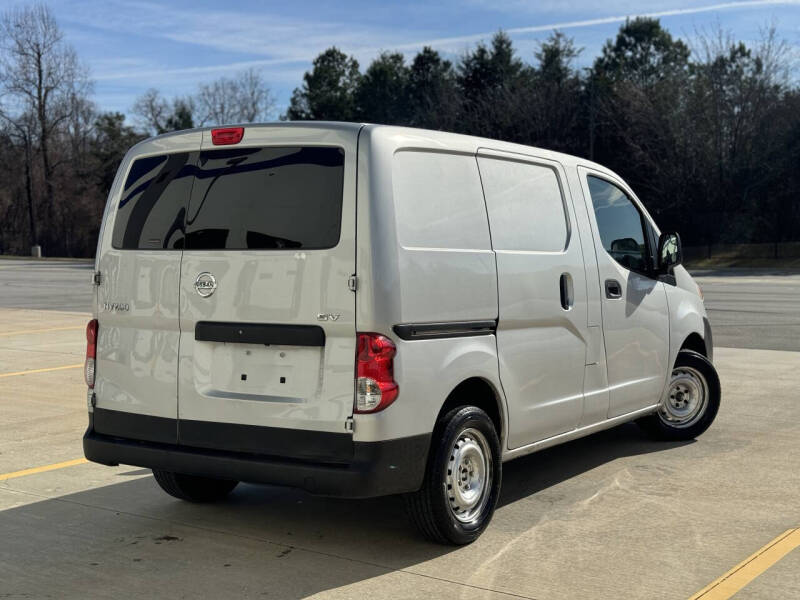 2013 Nissan NV200 SV