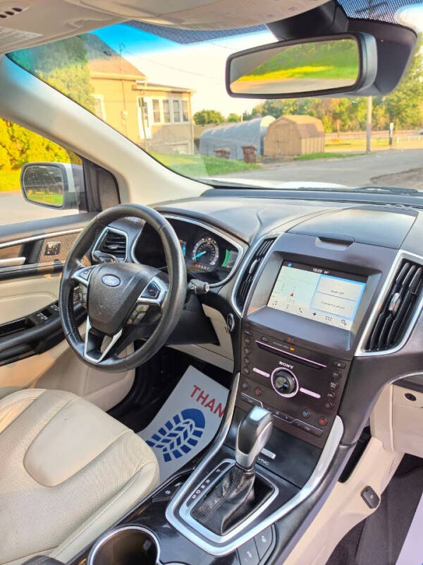 2016 Ford Edge Titanium