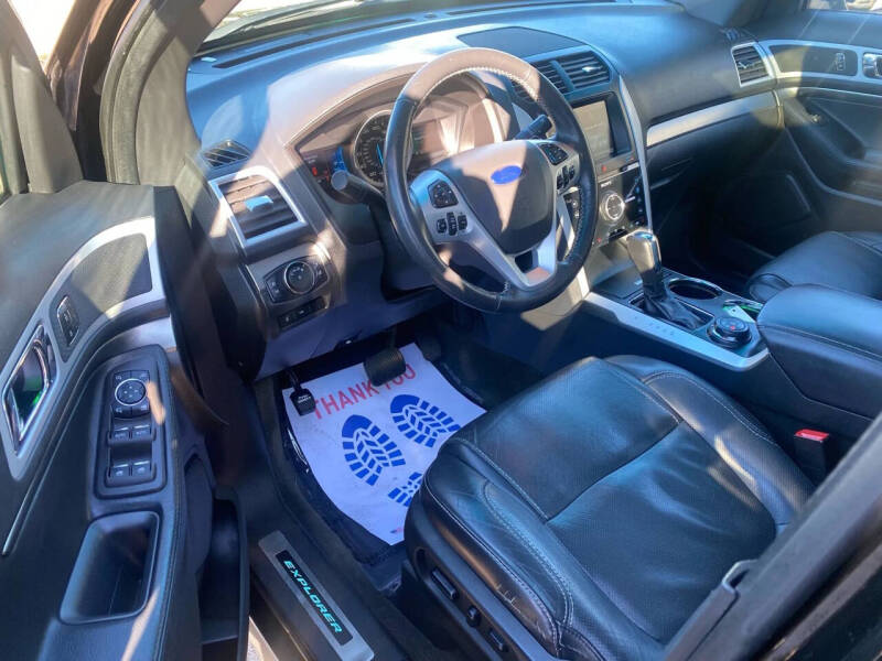 2014 Ford Explorer Sport