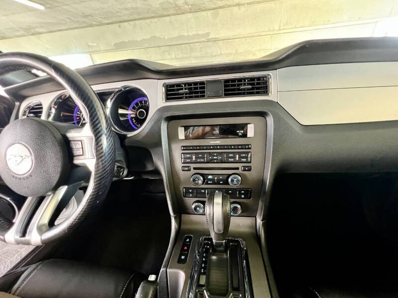 2013 Ford Mustang GT Premium