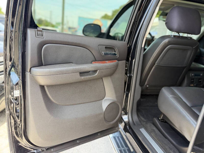 2012 Chevrolet Avalanche LTZ