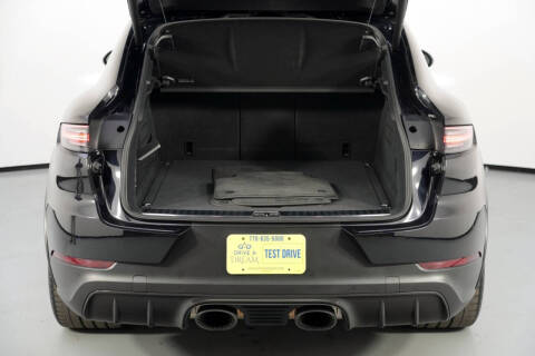 2022 Porsche Cayenne Turbo S E-Hybrid Coupe