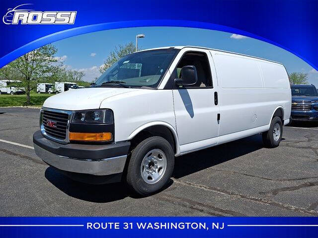 2026 GMC Savana 2500