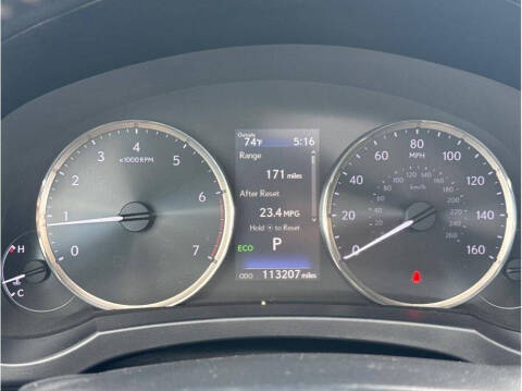 2017 Lexus IS 200t
