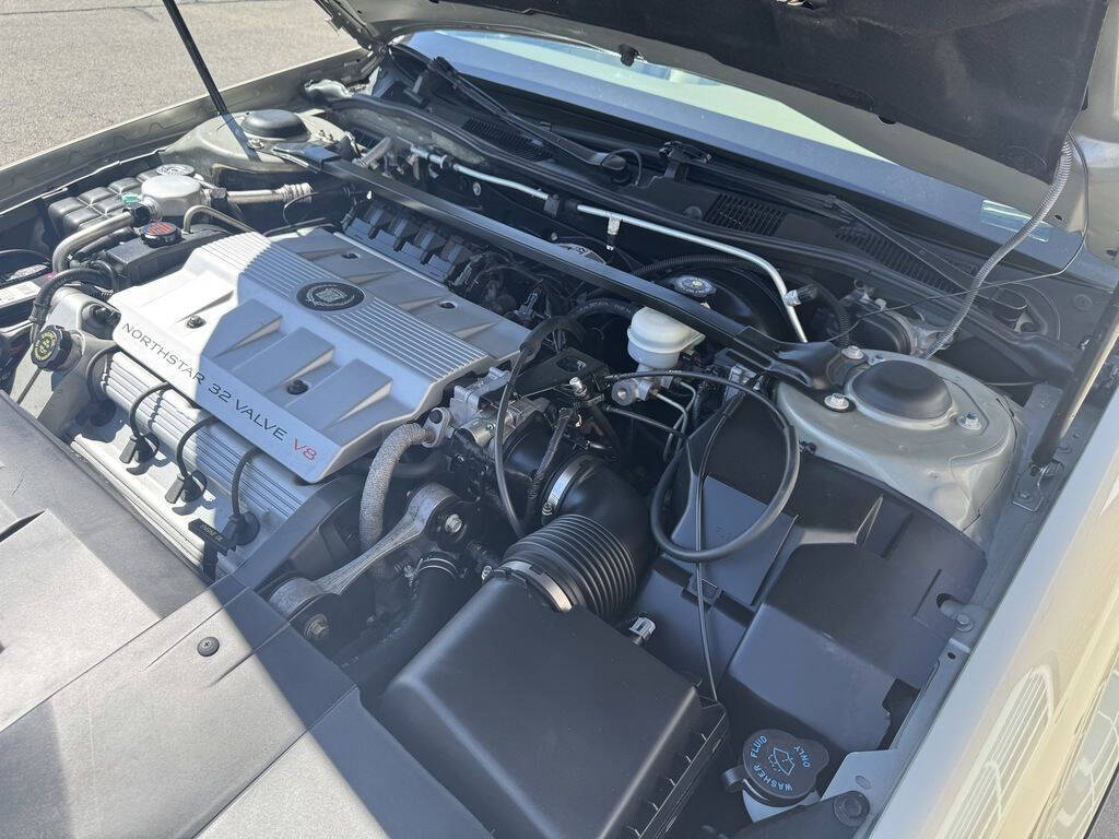 1996 Cadillac Seville 24