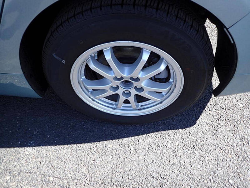 2016 Toyota Prius Two