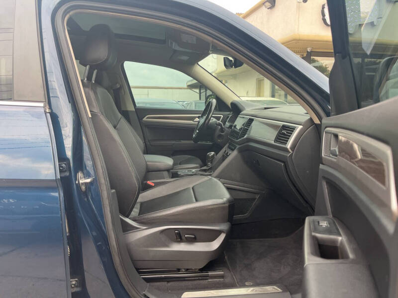 2019 Volkswagen Atlas V6 SEL R-Line