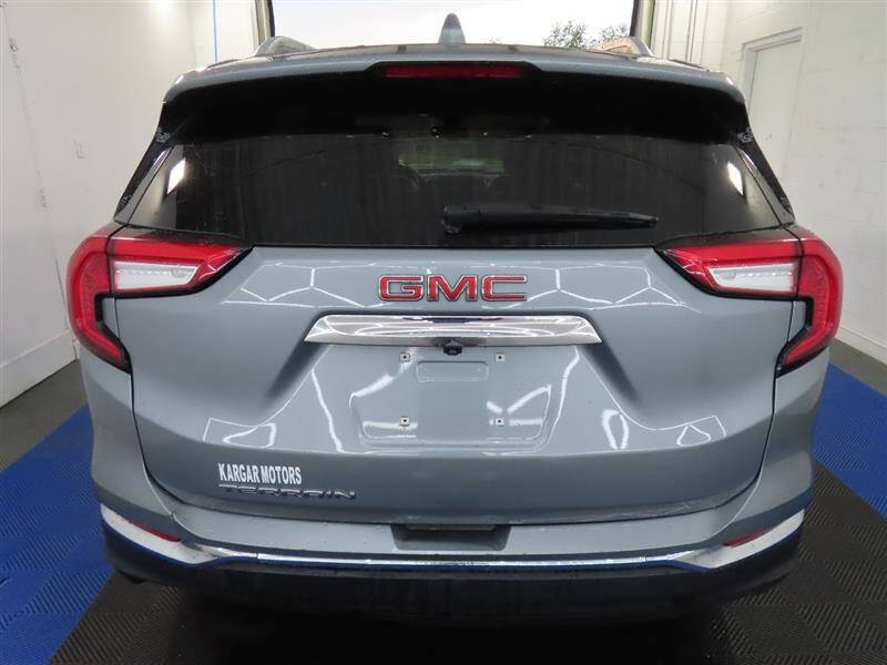 2023 GMC Terrain SLT