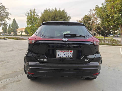 2023 Nissan Kicks SV