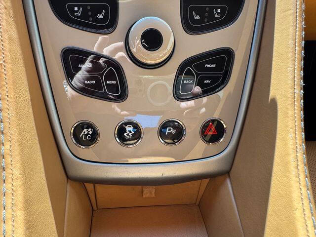 2015 Aston Martin Vanquish Volante