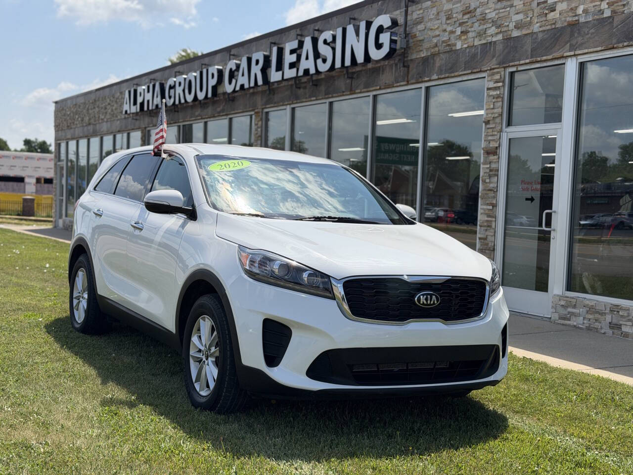 White 2020 Kia Sorento LX LX 4dr SUV 1
