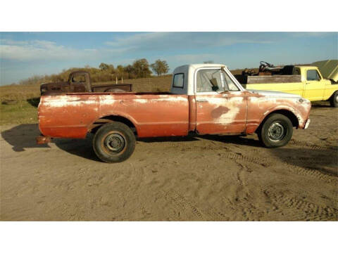 1967 GMC half ton long bed pickup