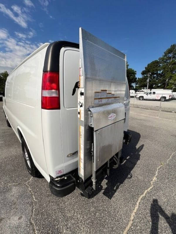 2020 Chevrolet Express 3500