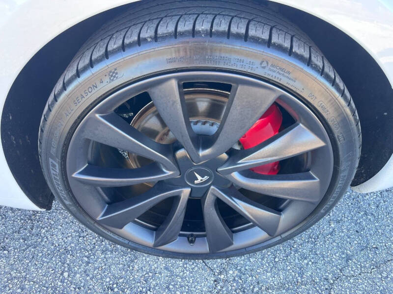 2020 Tesla Model 3 Performance