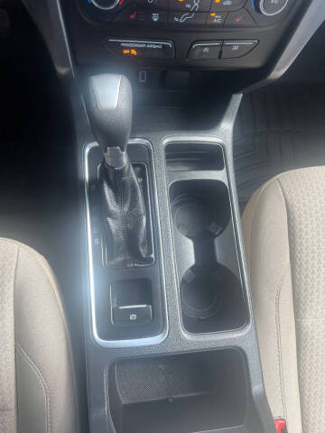 2017 Ford Escape SE