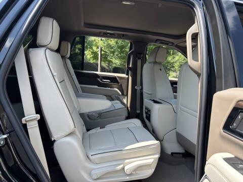 2025 GMC Yukon Denali