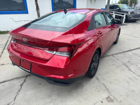 2023 Hyundai Elantra