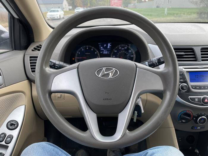 2014 Hyundai Accent GLS