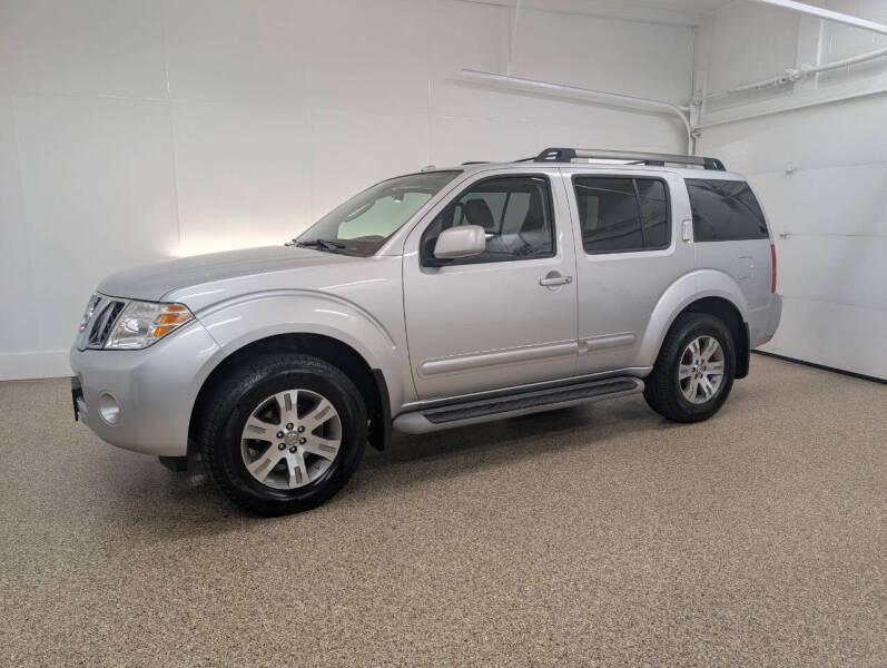 2011 Nissan Pathfinder S