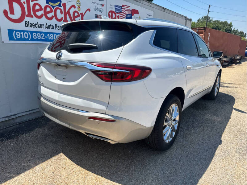 2021 Buick Enclave Essence