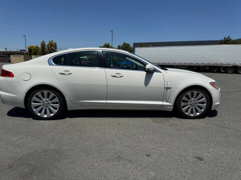 2009 Jaguar XF Luxury
