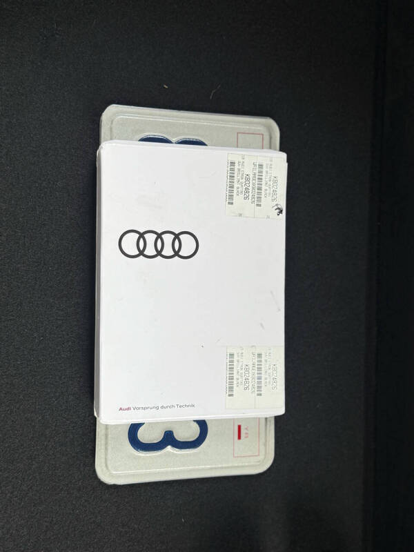 2019 Audi e-tron quattro Premium Plus