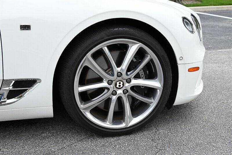 2020 Bentley Continental 24