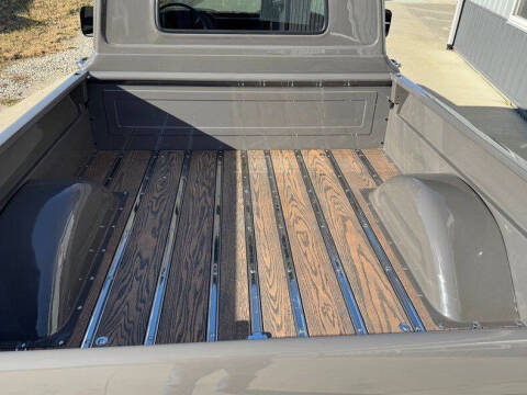 1961 Chevrolet Apache