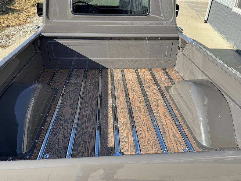 1961 Chevrolet Apache