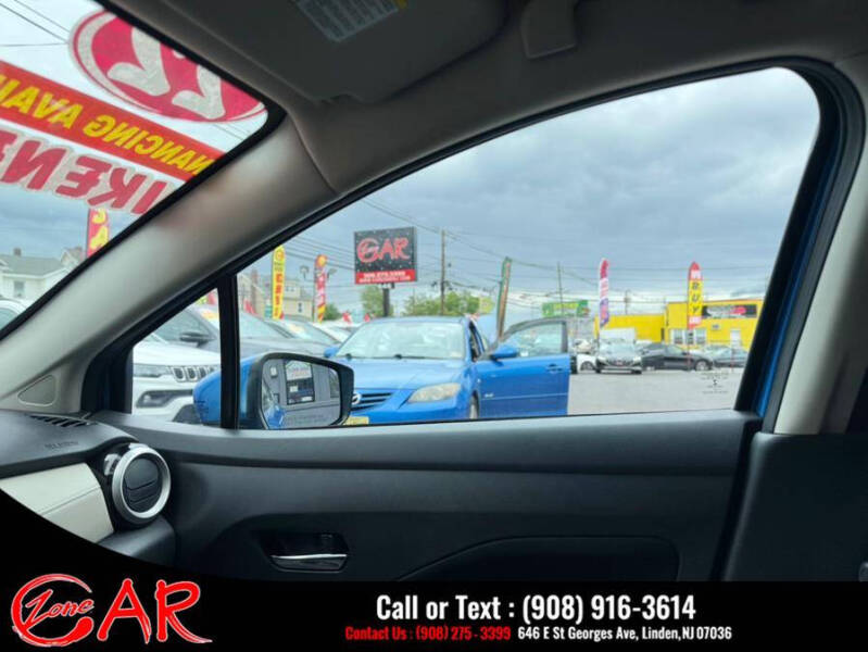 2022 Nissan Versa SV