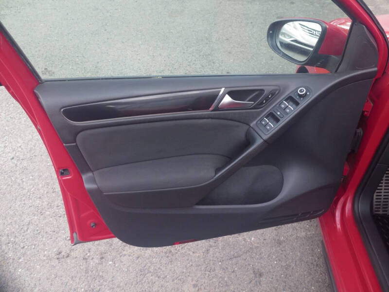 2012 Volkswagen GTI Base PZEV
