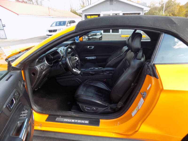 2019 Ford Mustang EcoBoost Premium