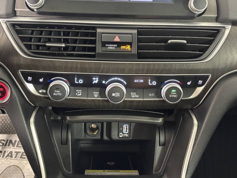 2020 Honda Accord Hybrid Touring