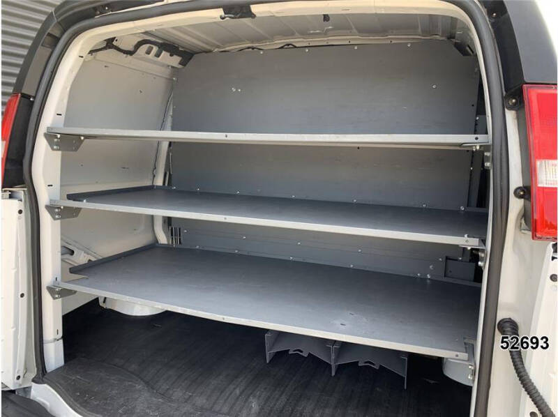 2021 Chevrolet Express 2500