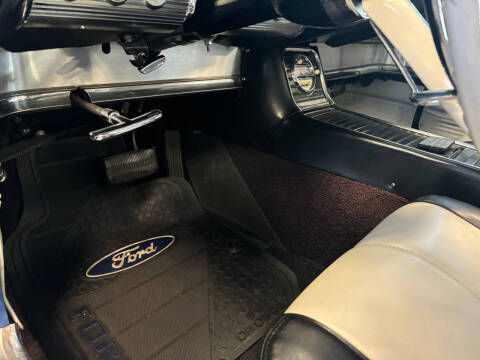 1960 Ford Thunderbird