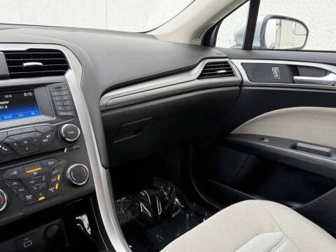 2018 Ford Fusion Hybrid S