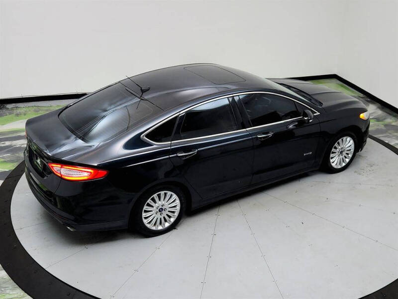 2014 Ford Fusion Energi SE