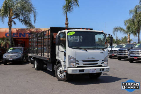 2017 Isuzu NRR
