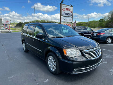 2014 Chrysler Town and Country for sale at Sevierville Autobrokers LLC in Sevierville TN